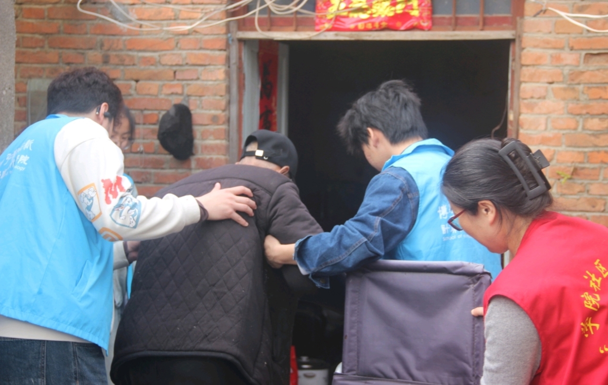 c1a80f5ed7bf427fb57551e4fcfee52e.jpg c1a80f5ed7bf427fb57551e4fcfee52e.jpg